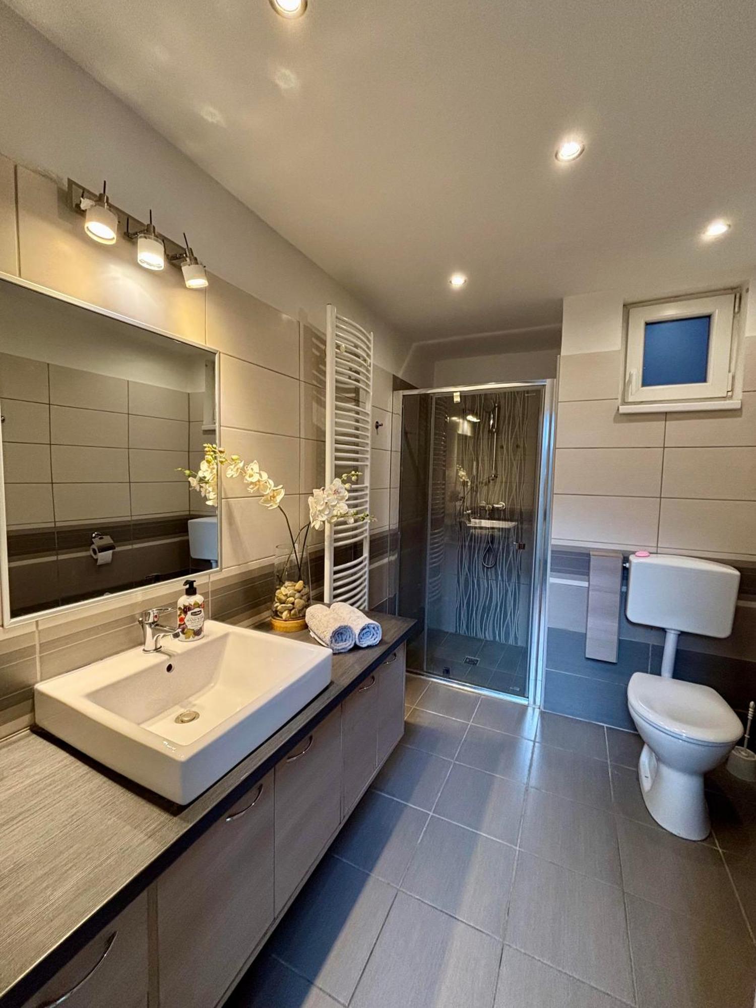 Ava Central Residence Будапеща Екстериор снимка